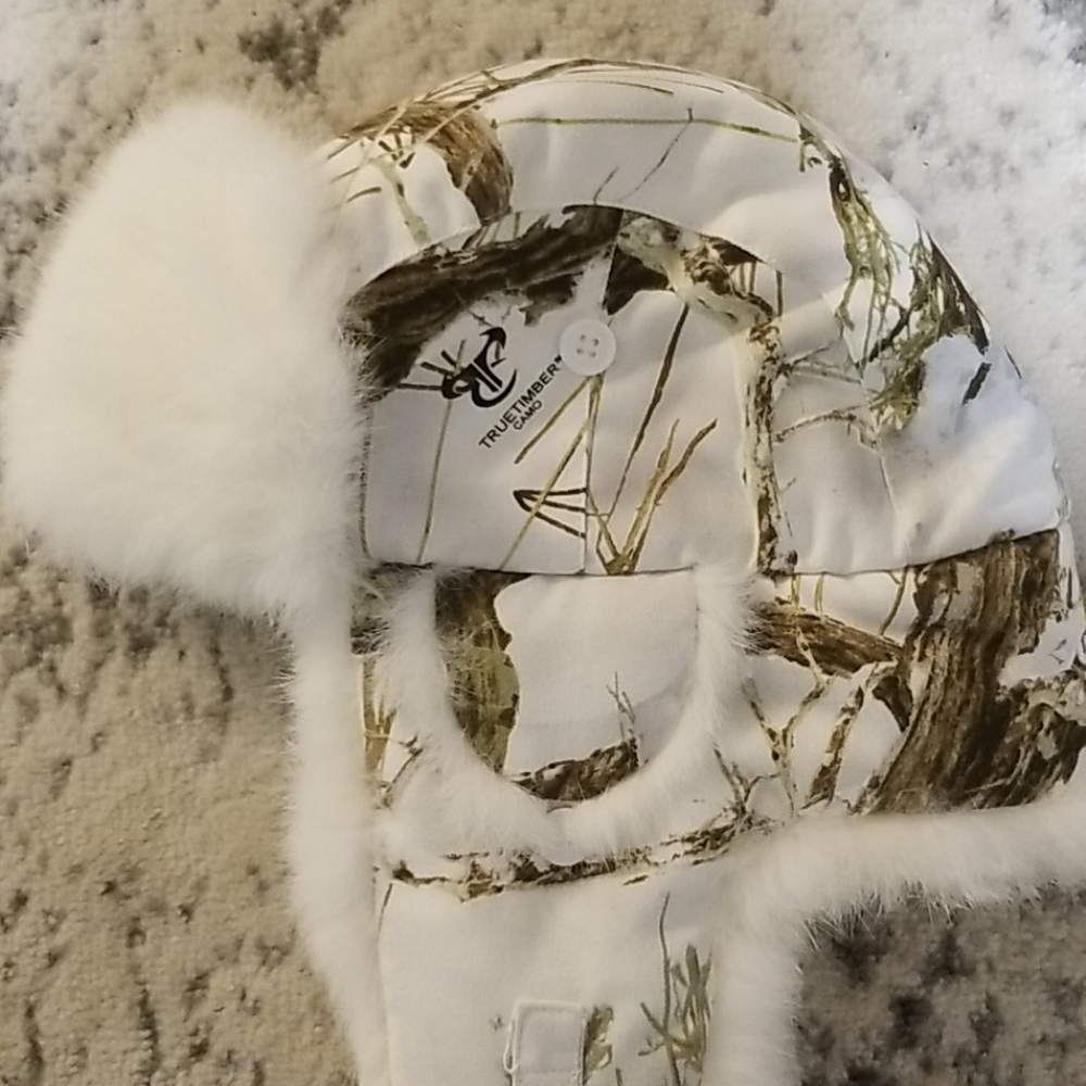 Camo Rabbit fur bomber winter hat - Picture 5 of 8